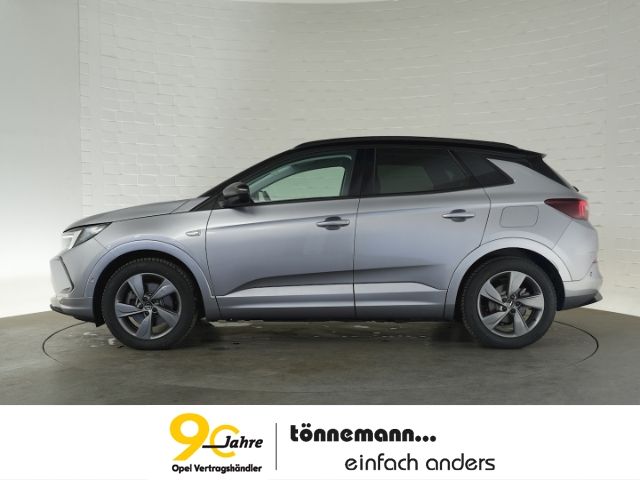 Grandland GSe PHEV 4X4 AT+AHK+NAVI+RÜCKFAHRKAMER