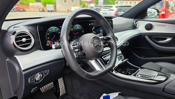 Mercedes E 200 - 11