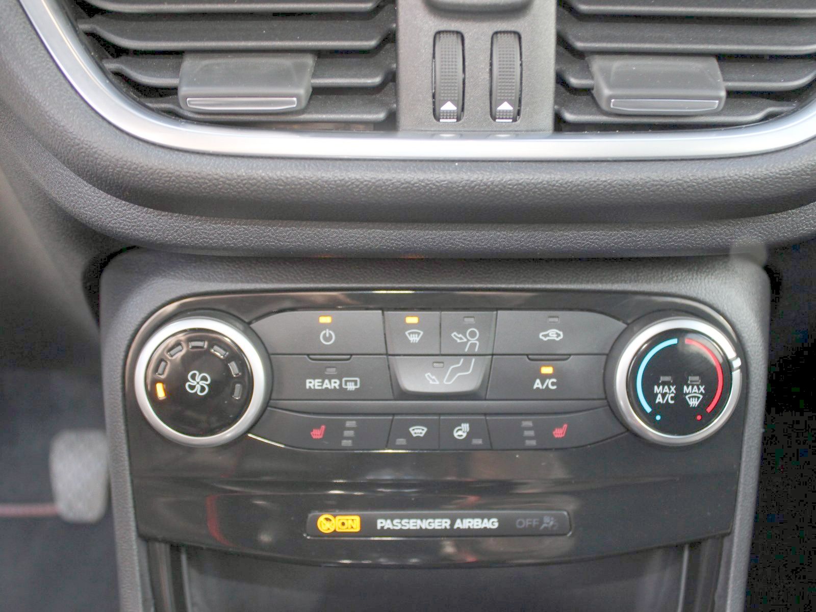 Fahrzeugabbildung Ford Puma ST-Line 1,0 EcoBoost Mild Hybrid