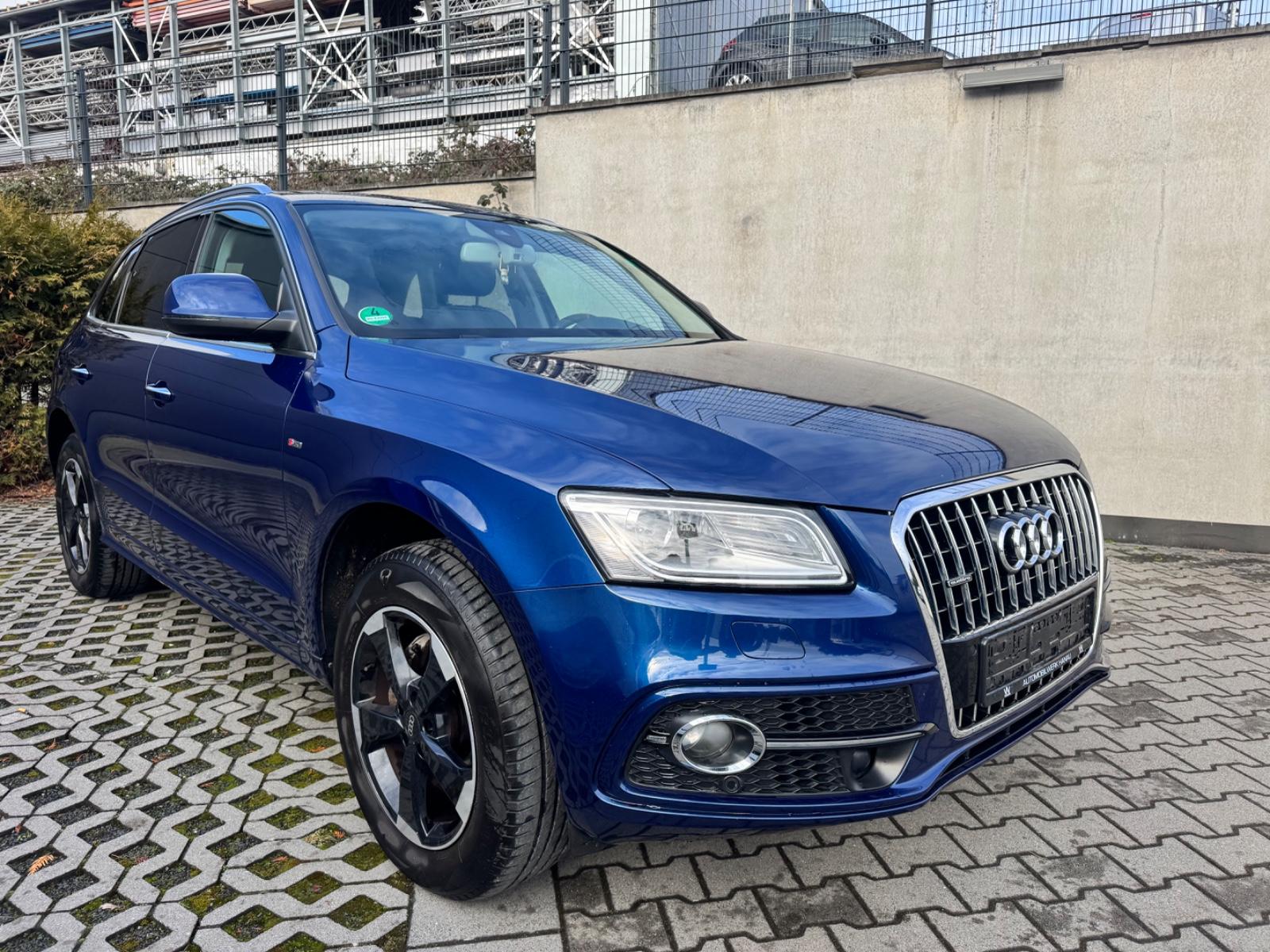 Audi Q5 2.0 TDI 140 kW quattro S-line Panorama