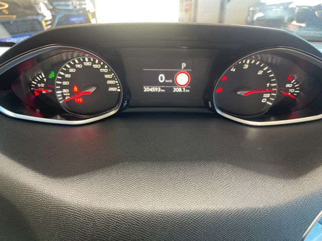 Peugeot 308 SW Allure *ALCANTARA*LED*AHK*NAVI*KAMERA*