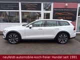 Volvo V60 Cross Country AWD-AHK-ZR NEU!-1.Hand - Volvo: Allradantrieb, Kombi