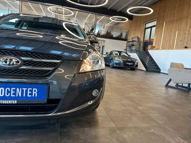 MYAUTOCENTER – Gebraucht- und Jahreswagen mit Werkstattservice in Pfaffenhofen Kia cee´d Sportswagon Vision*2. Hand*Klima*AHK*SHZ*