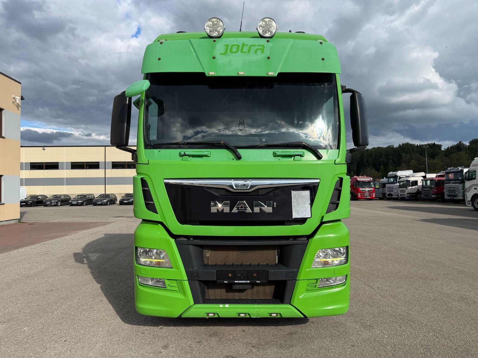 MAN TGX 26.480 6X2*4 EURO6 + RETARDER + BDF 20FT