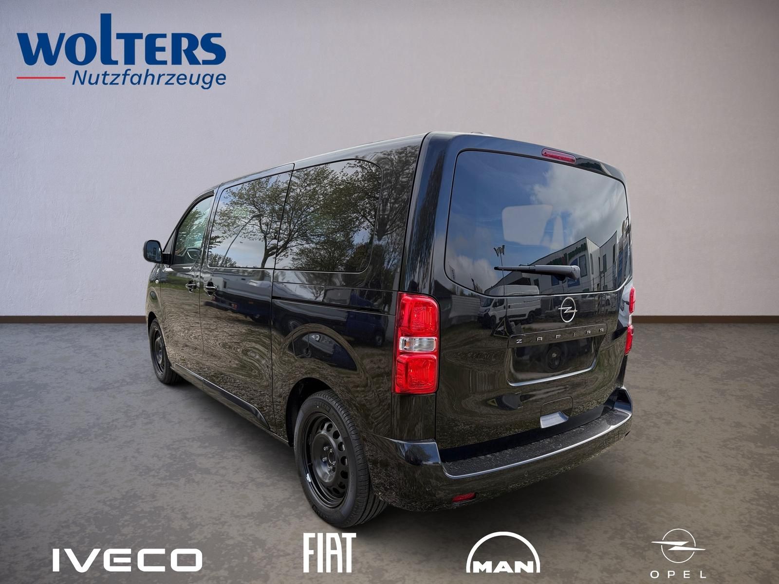 Fahrzeugabbildung Opel Zafira Edition 2.2 Diesel 180 AT8