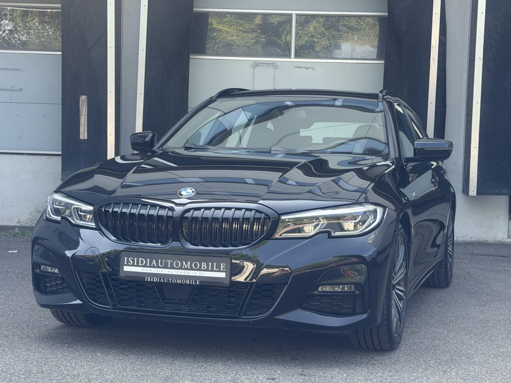 Image of BMW 330