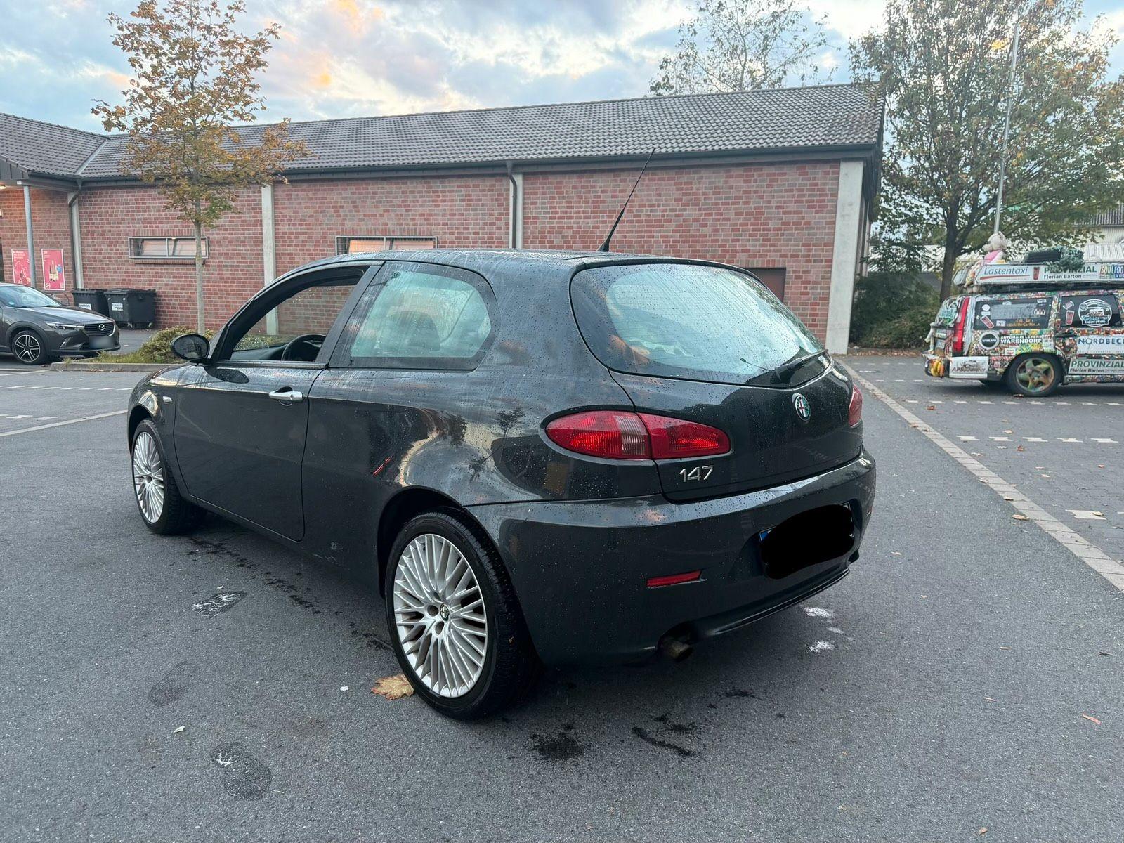Alfa Romeo 147
