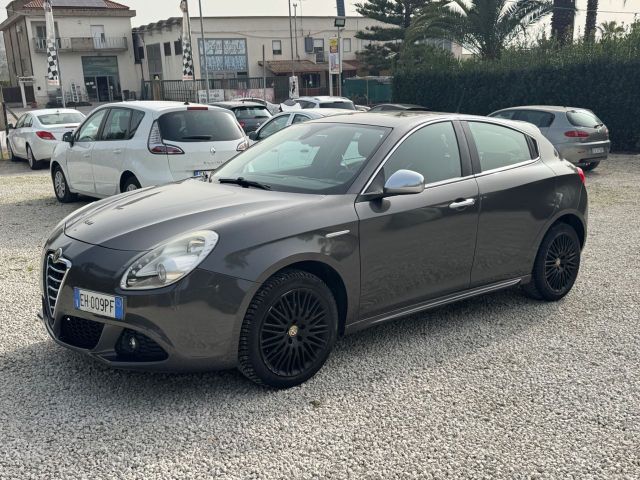 Alfa Romeo Giulietta 2.0 JTDm-2 140 CV Distincti