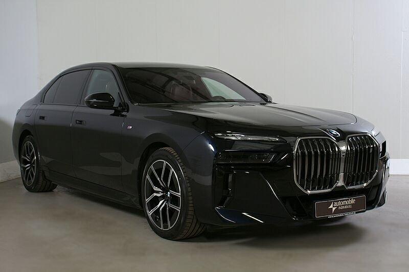 BMW 740