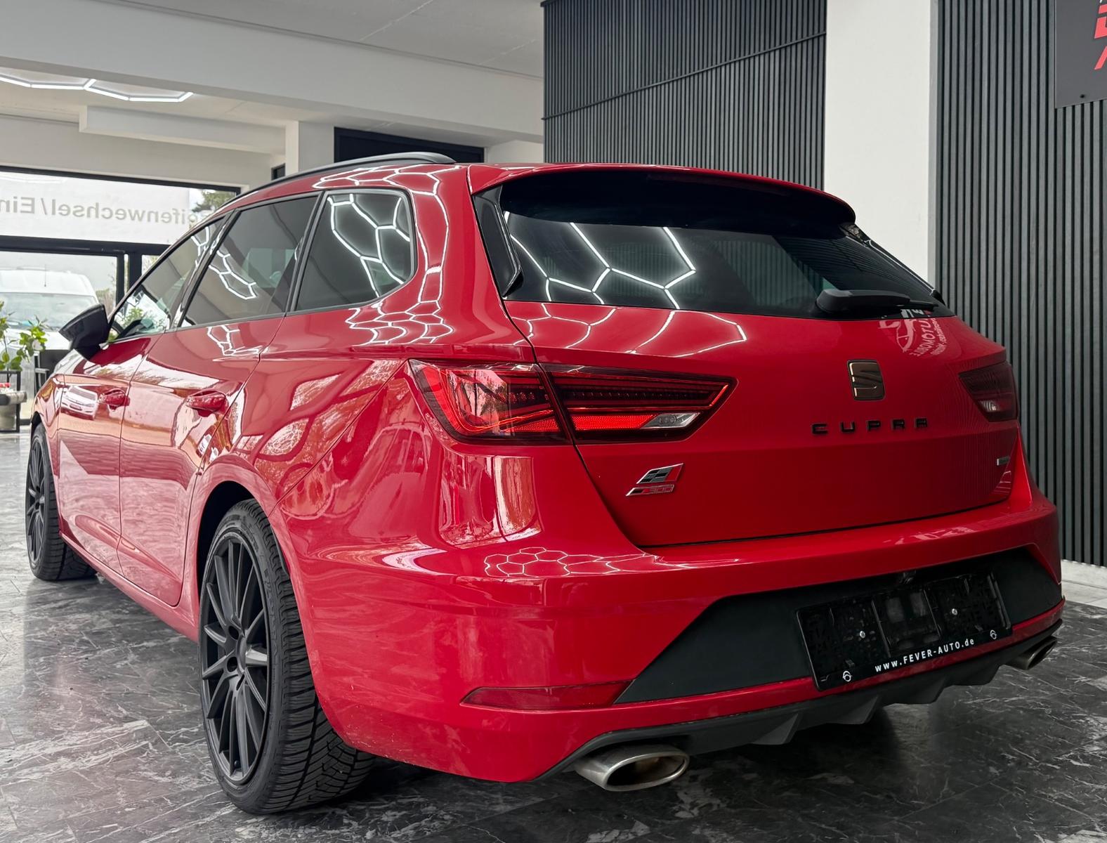 SEAT Leon ST Cupra 300 4Drive Automatik, миниатюра 6