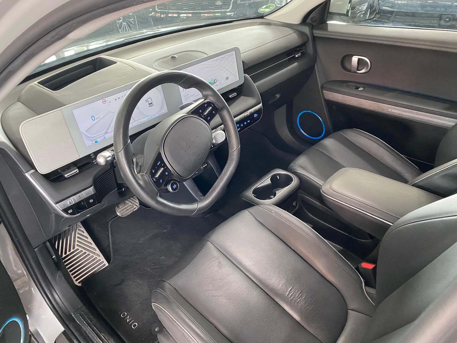 Fahrzeugabbildung Hyundai IONIQ 5 Uniq/Leder/360/HUD/DIS/77 kw/h