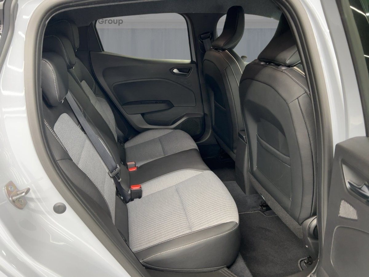 Renault Clio - Bild 9