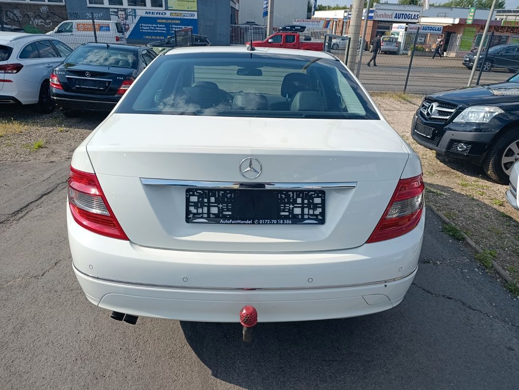 Mercedes-Benz C 180 C -Klasse Lim. C 180 Kompressor*AHK*SITZ-H