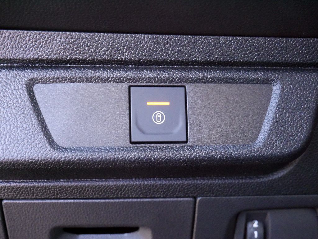 Fahrzeugabbildung Dacia Sandero Stepway Expression TCe 90