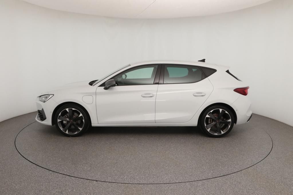 Cupra Leon 1.4 electric/TSI e-HYBRID 150kW 6-Gang Auto