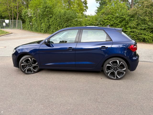 AUDI A1 25 TFSI advanced Sportback, mit Werksgarantie