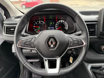 Renault Trafic - 12