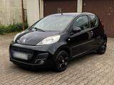 Peugeot 107 2012 TOP Zustand - Peugeot 107 in Duisburg