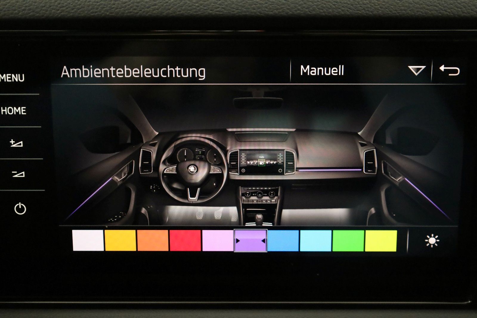 Fahrzeugabbildung SKODA Karoq Sportline 4x4 Navi,LED,Panorama,Apple CarP