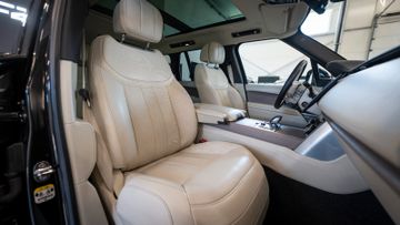 Land-Rover Range Rover - 12