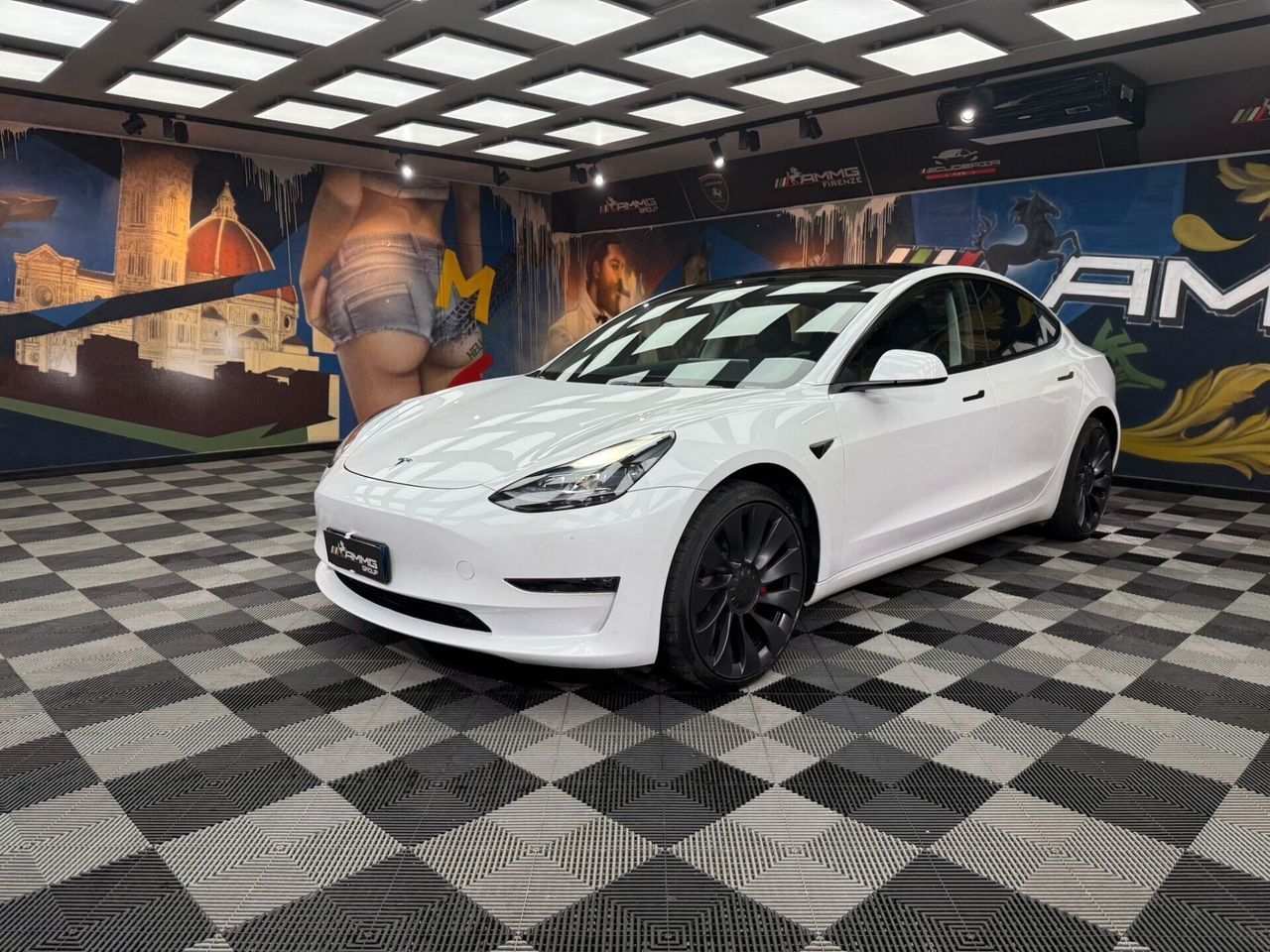 TESLA Model 3