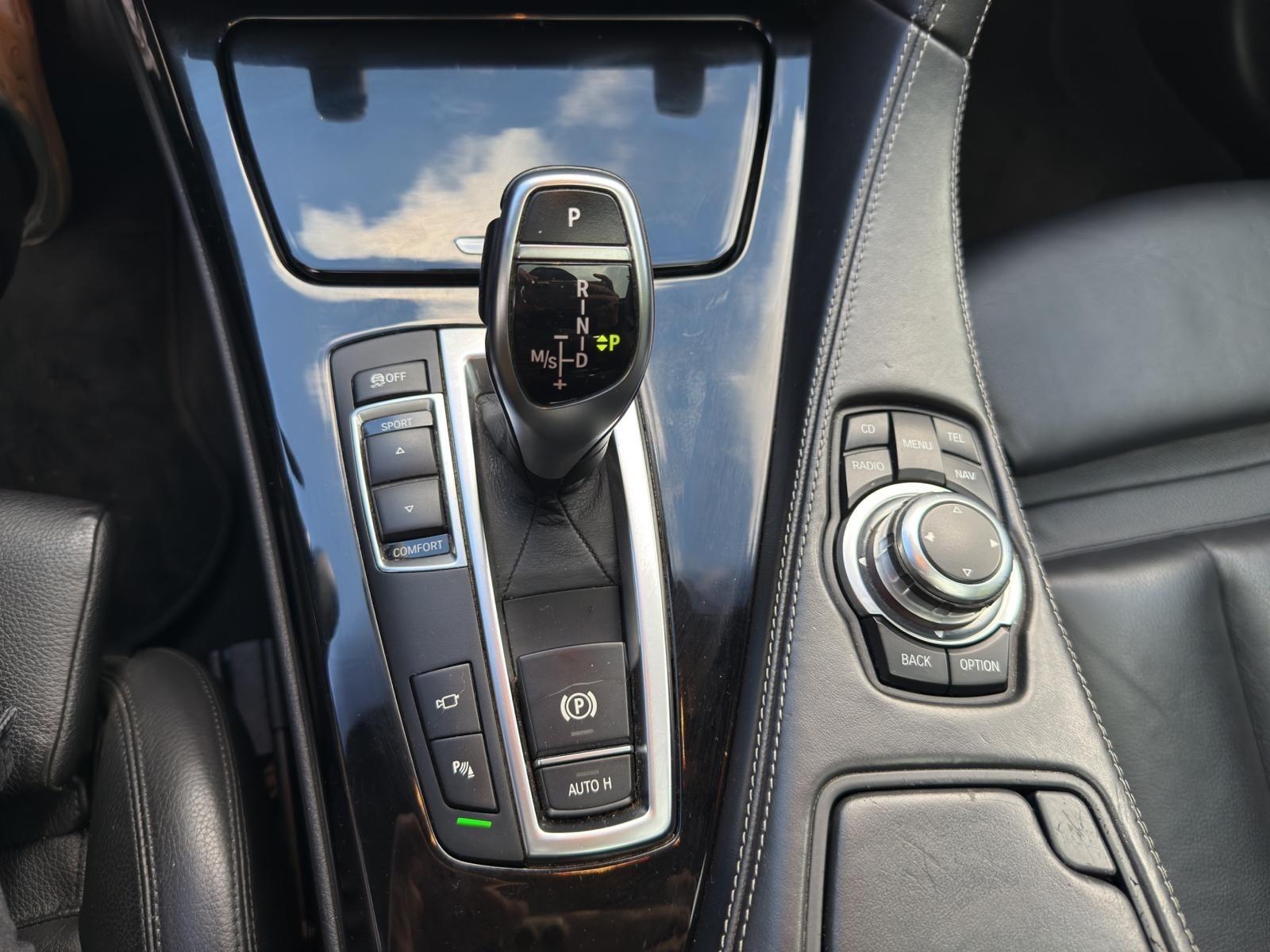 BMW 650i Coupé F13 V8 408 ch BVA – Pack M – Bang & Olufsen – HUD – Toit panoramique – Soft Close