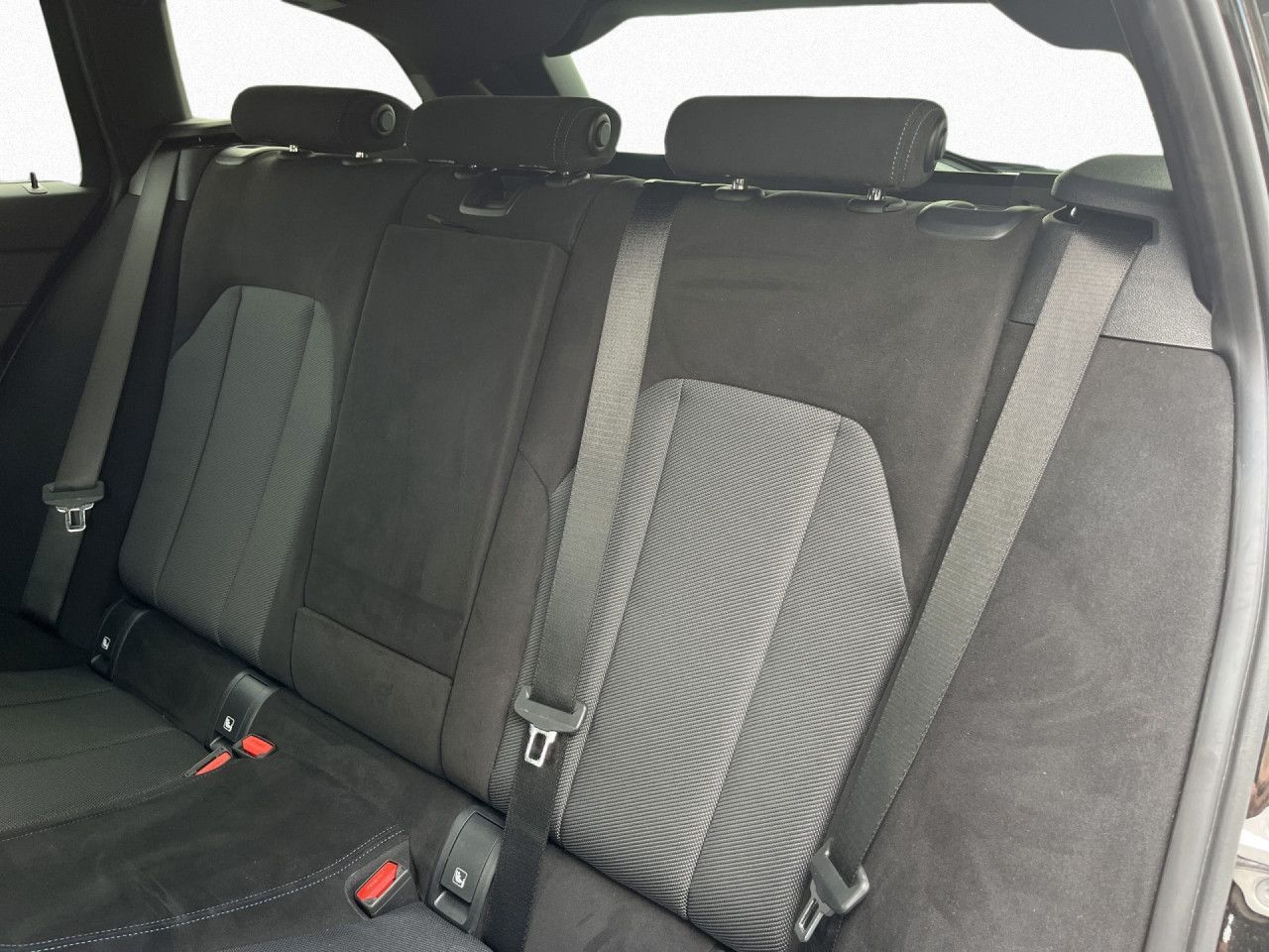 BMW 330 - Bild 17