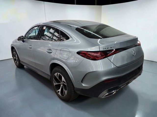 Mercedes-Benz GLC 300 de 4M Coupe AMG LINE x2 PANO ACC ADVANCE foto 5