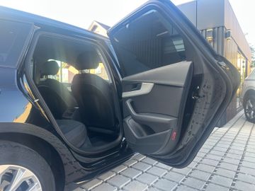 Audi A4 - 11