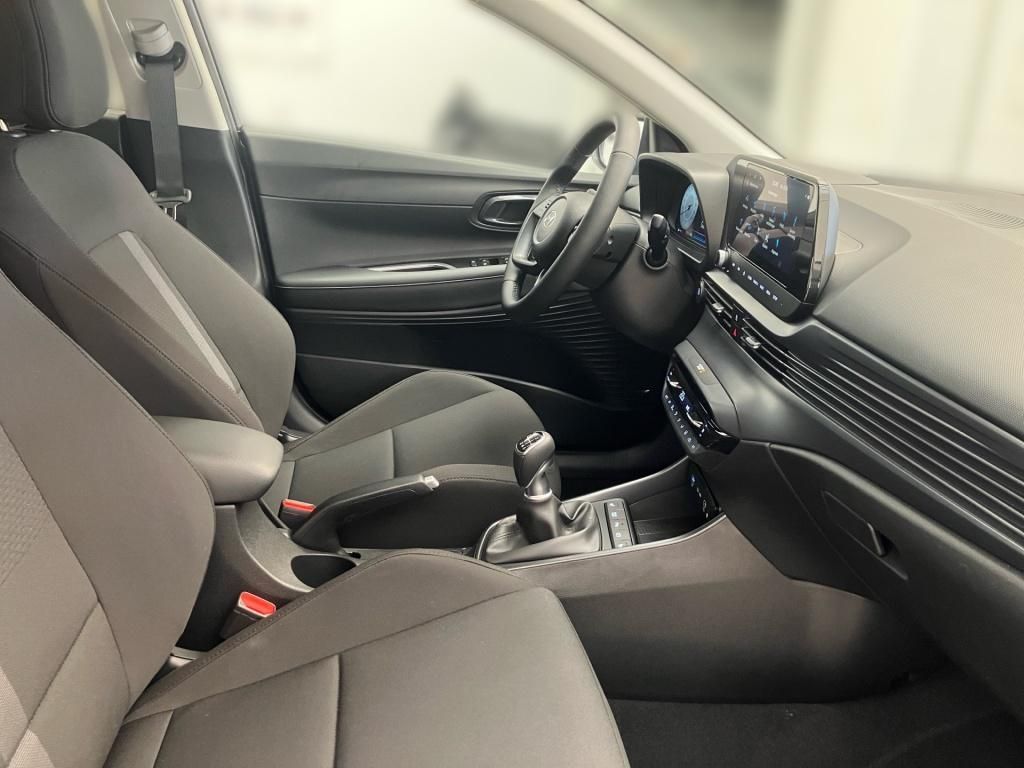 Fahrzeugabbildung Hyundai i20 1.0 T-GDI 6-MT Prime 4xSHZ KlimaA Navi KAM