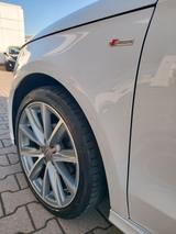 Audi A1 attraction S-Line Klima Sitzheizung - Audi A1: Sportwagen