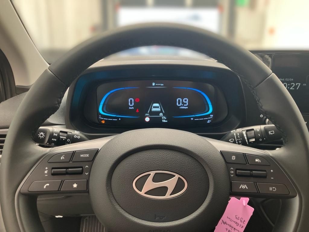 Fahrzeugabbildung Hyundai i20 1.2 5-MT Select Navi SpurH KAM PDC