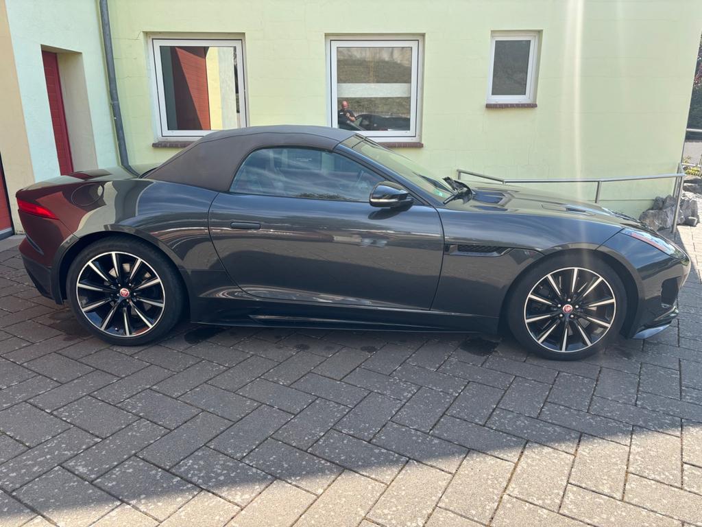 Jaguar F-Type
