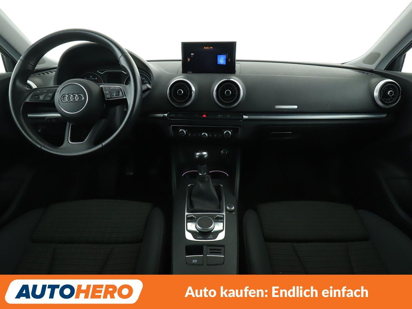 Audi A3 Sportback 1.5 TFSI ACT sport*PDC*