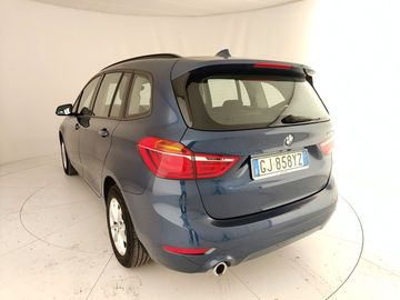 BMW 216 Gran Tourer - 12