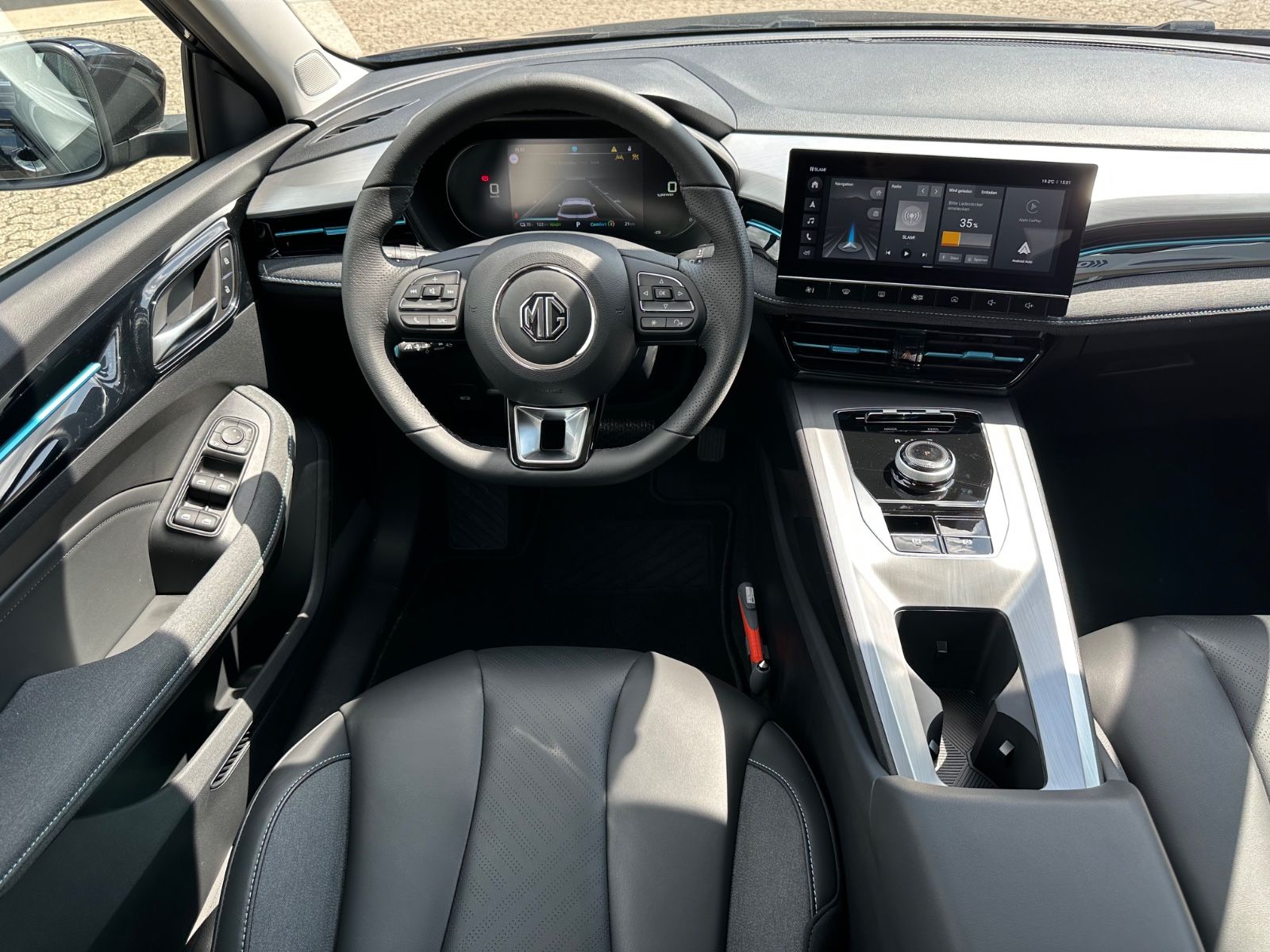 Fahrzeugabbildung MG MG5 Luxury Navi/ACC/LED/360°-Kamera/Shzg./17"