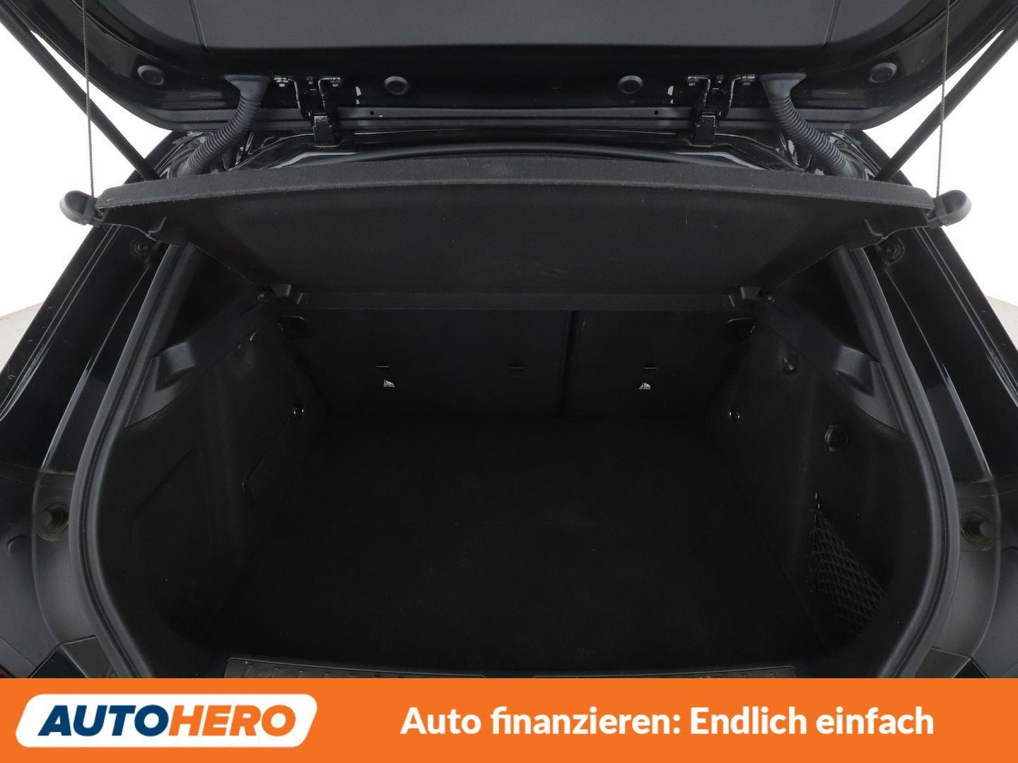 BMW 1er 118i M Sport Aut.*NAVI*TEMPO*PDC*SHZ*ALU*