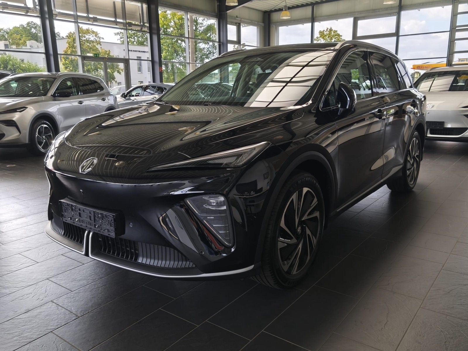MG S6 EV