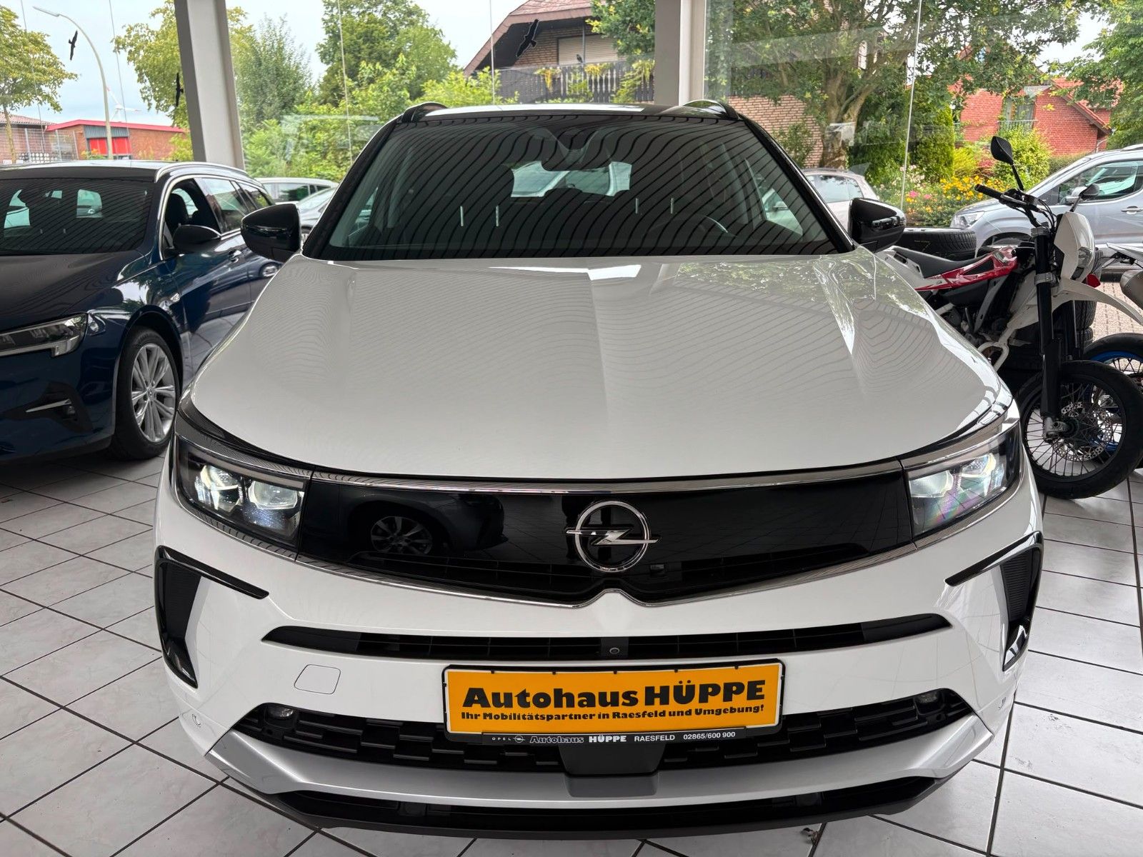 Opel Grandland Ultimate 1.2 96KW (130 PS) Automatik imagem 3