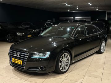 Audi A8 - 2