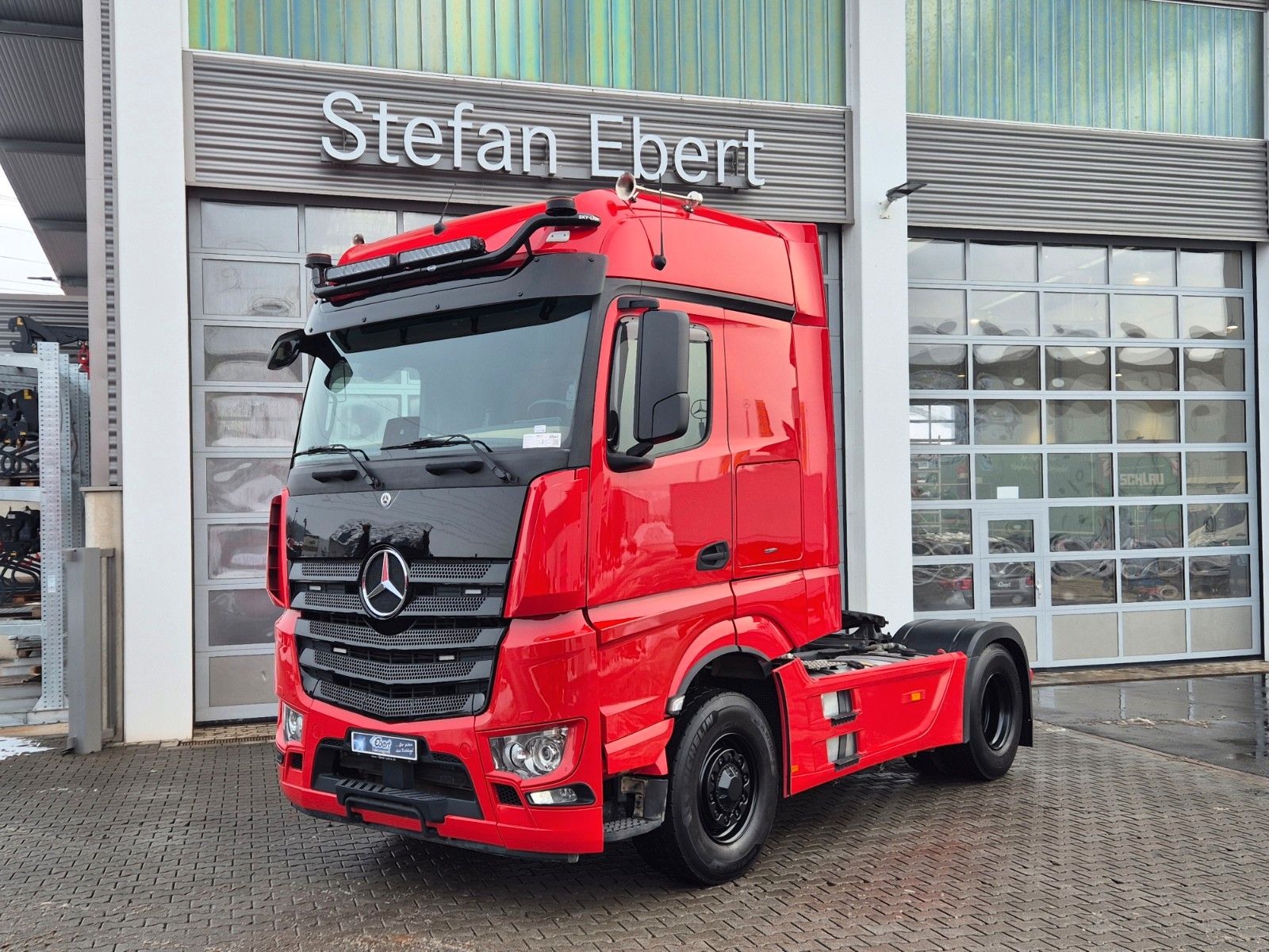 Fahrzeugabbildung Mercedes-Benz Actros 1853 LS HAD 4x4 Hydraulik