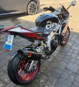 Aprilia RSV4RF limited edition Nr: 083/500 - APRILIA VON 751 BIS 1000 CCM