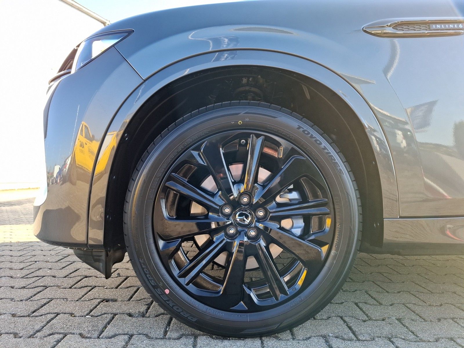 MAZDA CX-80 3.3 e-SKYACTIV D 254 8AT AWD Homura Plus 7 - Image 18