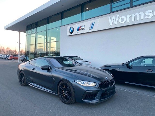 BMW M8
