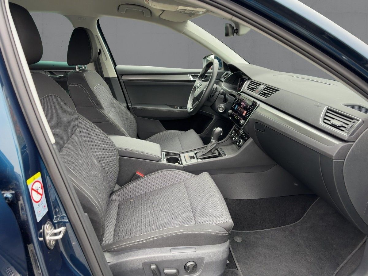 Skoda Superb - Bild 12