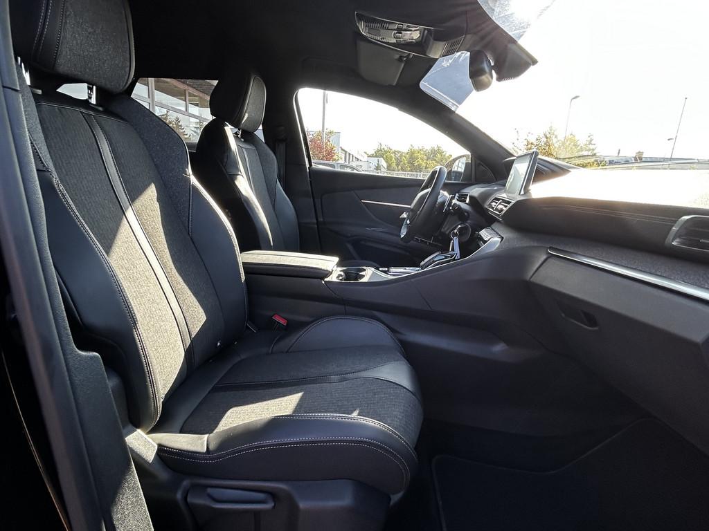 Peugeot 3008 EAT8 B-HDI 130 GT-Line *Navi*Cam*SHZ*Grip C