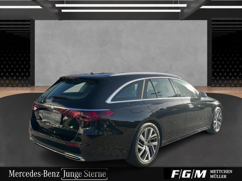 MERCEDES-BENZ E-Class 2025
