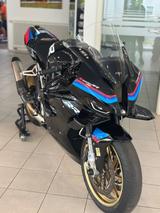 BMW S 1000 RR / Bj. 23 / Rennstreckenfahrzeug - Offers matching your search criteria