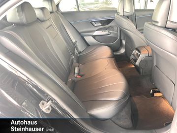 Mercedes E 200 - 8