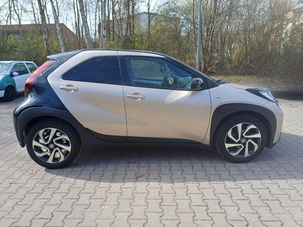 Image of Toyota Aygo (X)